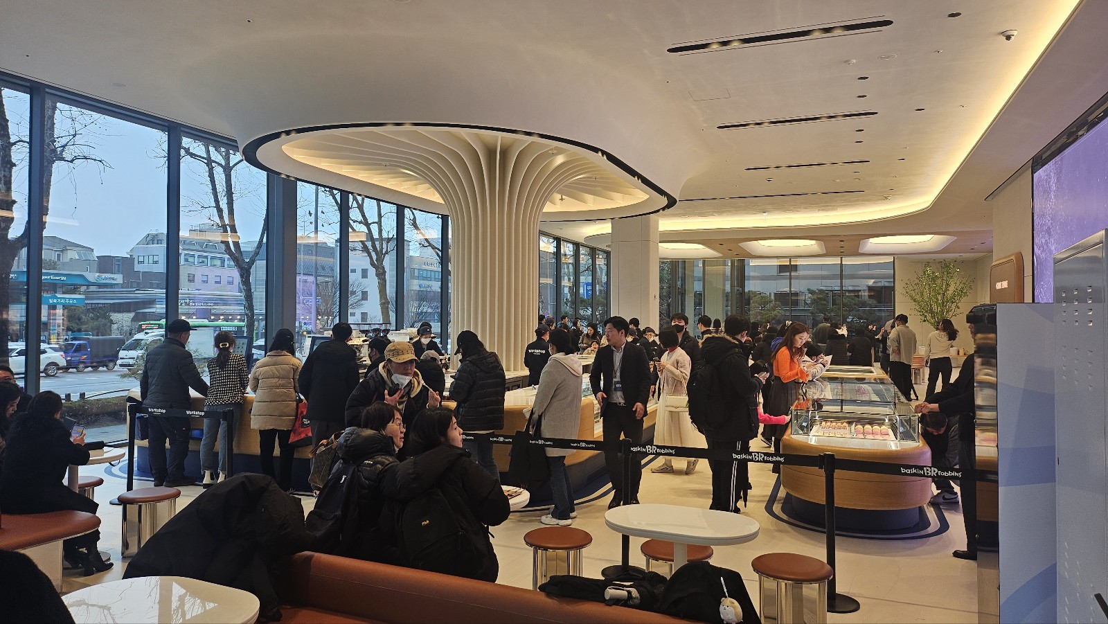 배스킨라빈스 AI 워크샵 매장 오프닝 이벤트